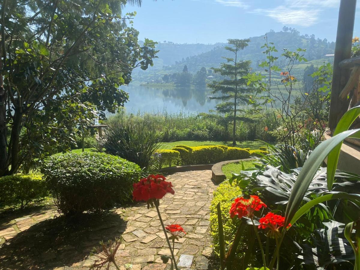 Itambira Island, Seeds Of Hope Kabale Exteriör bild