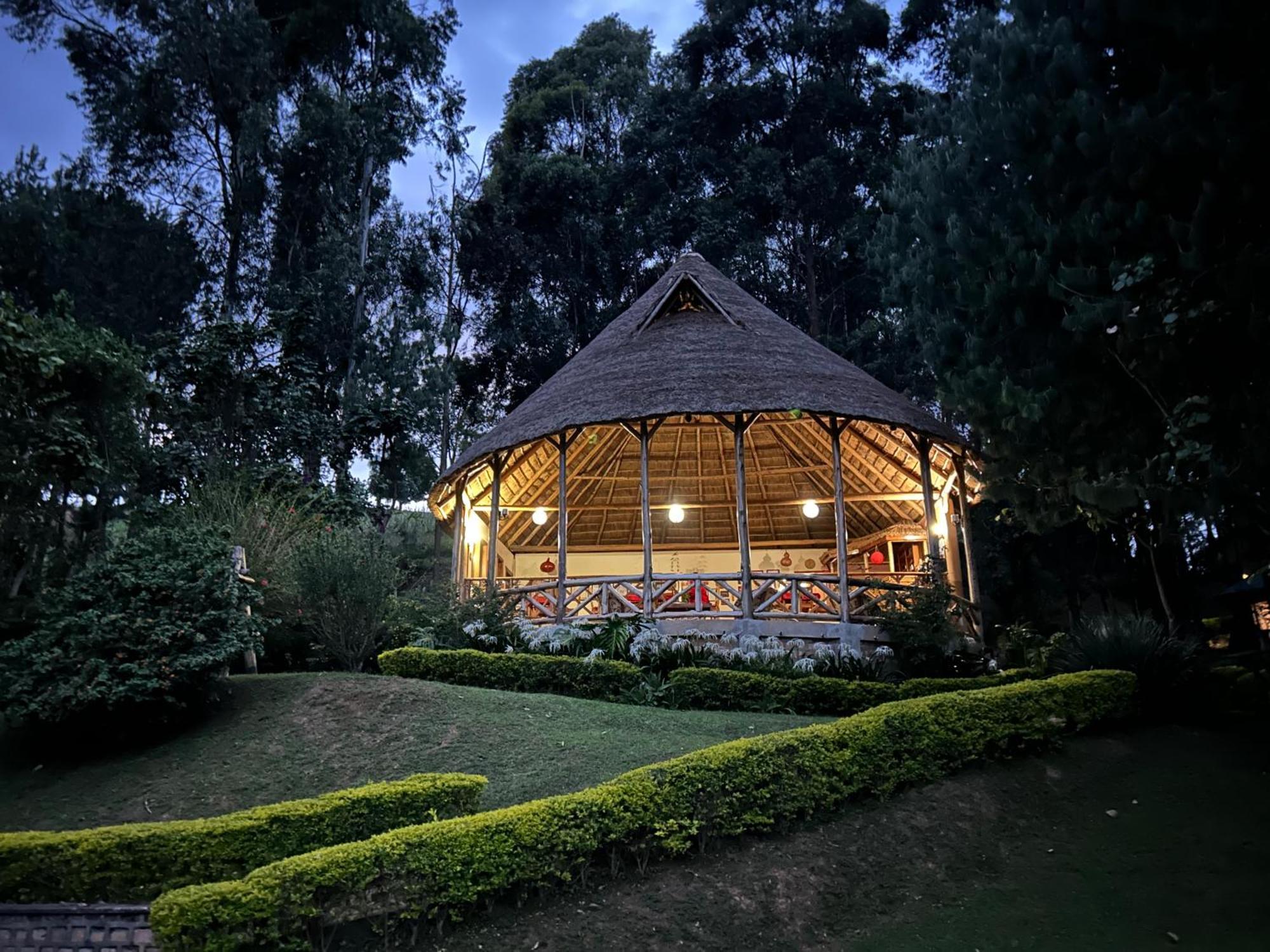 Itambira Island, Seeds Of Hope Kabale Exteriör bild