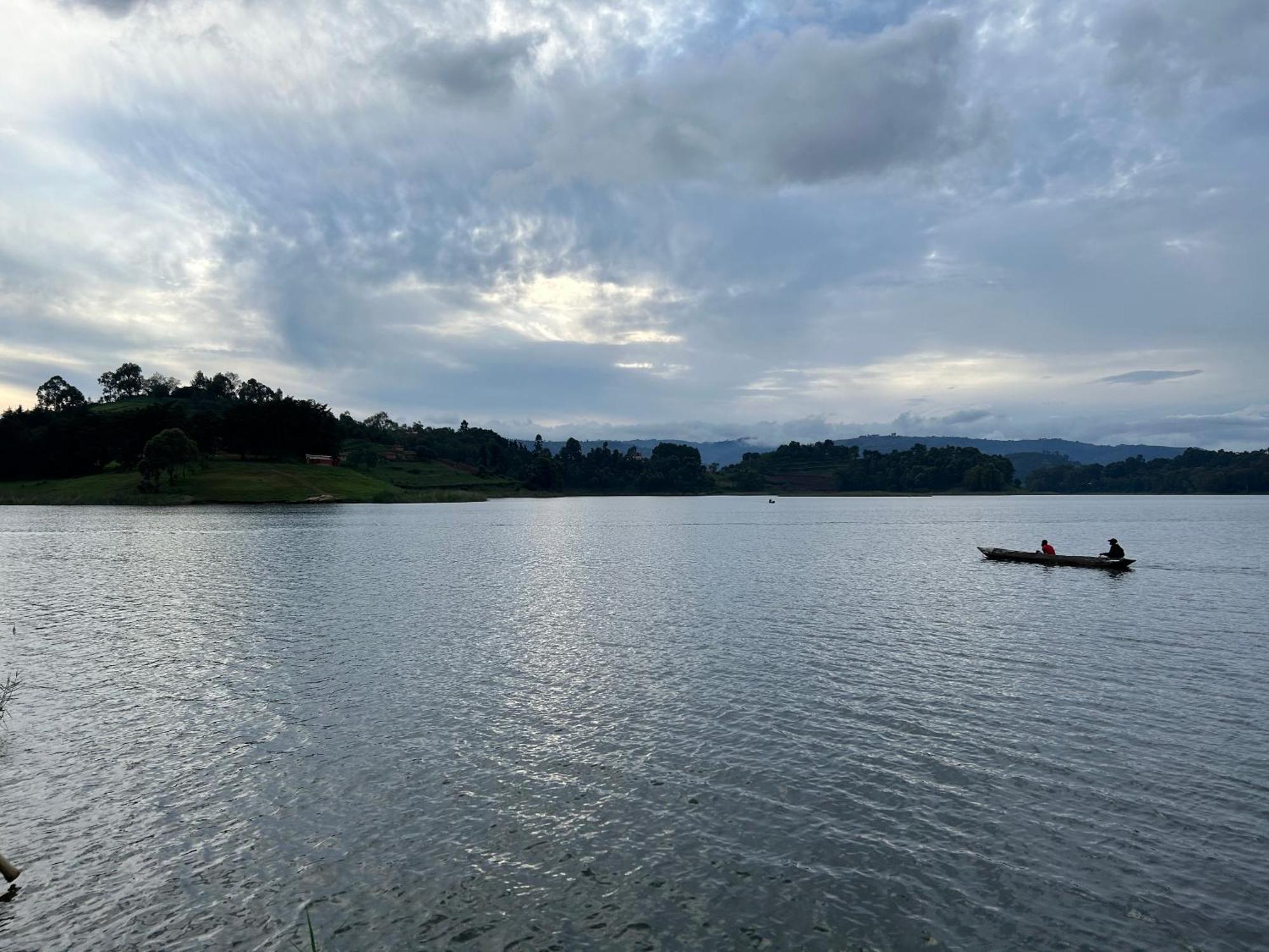Itambira Island, Seeds Of Hope Kabale Exteriör bild