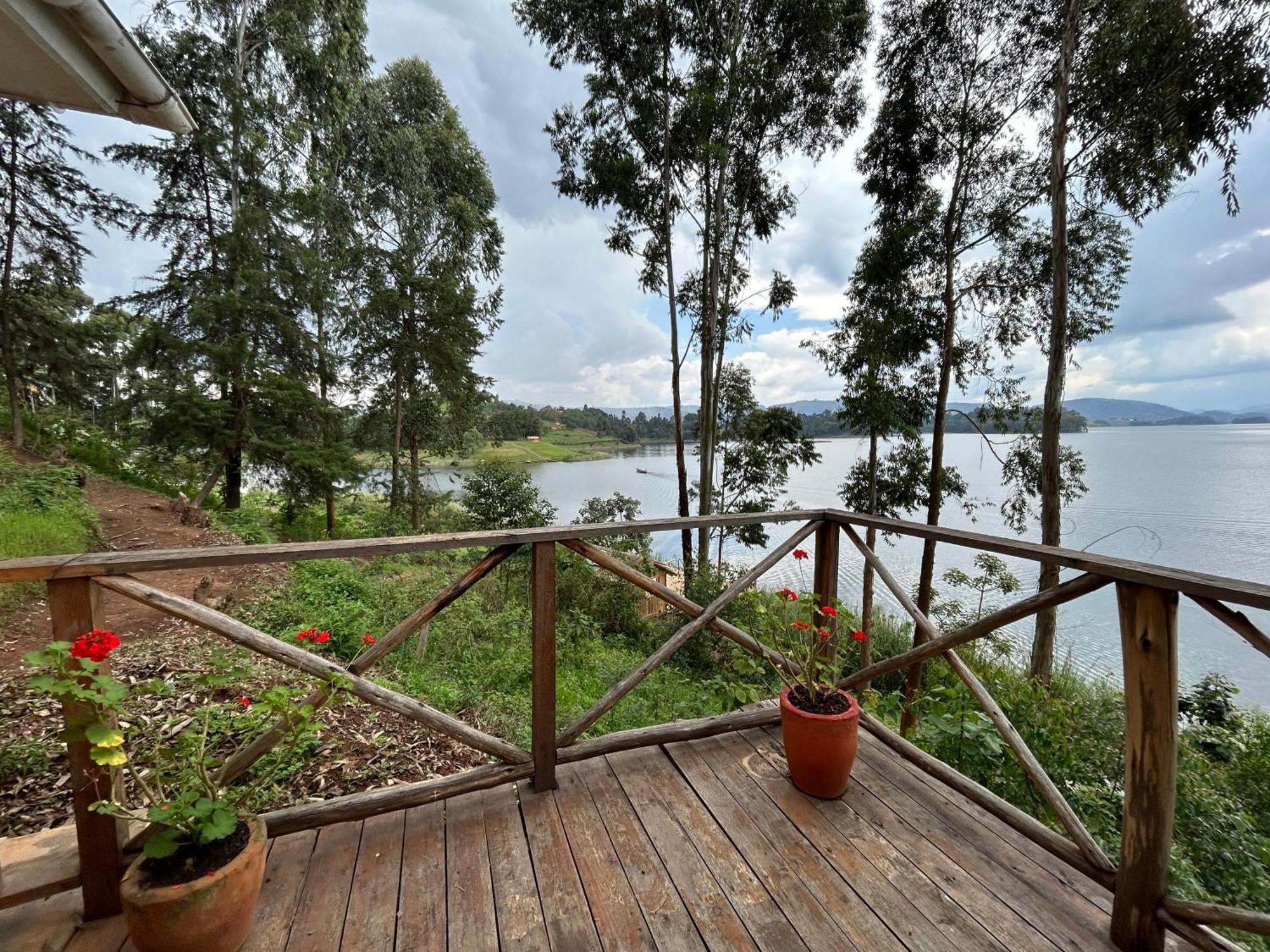 Itambira Island, Seeds Of Hope Kabale Exteriör bild