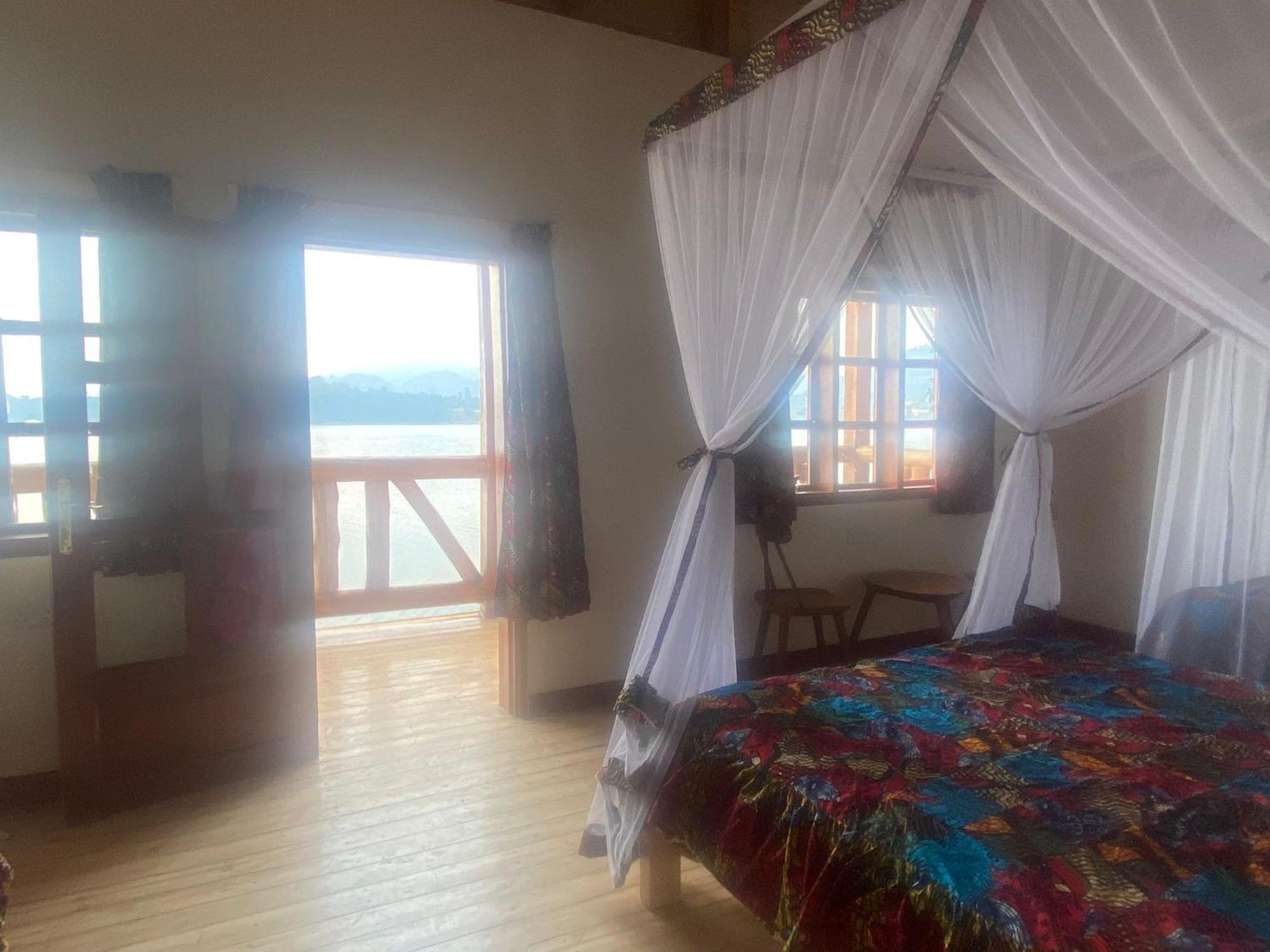 Itambira Island, Seeds Of Hope Kabale Exteriör bild