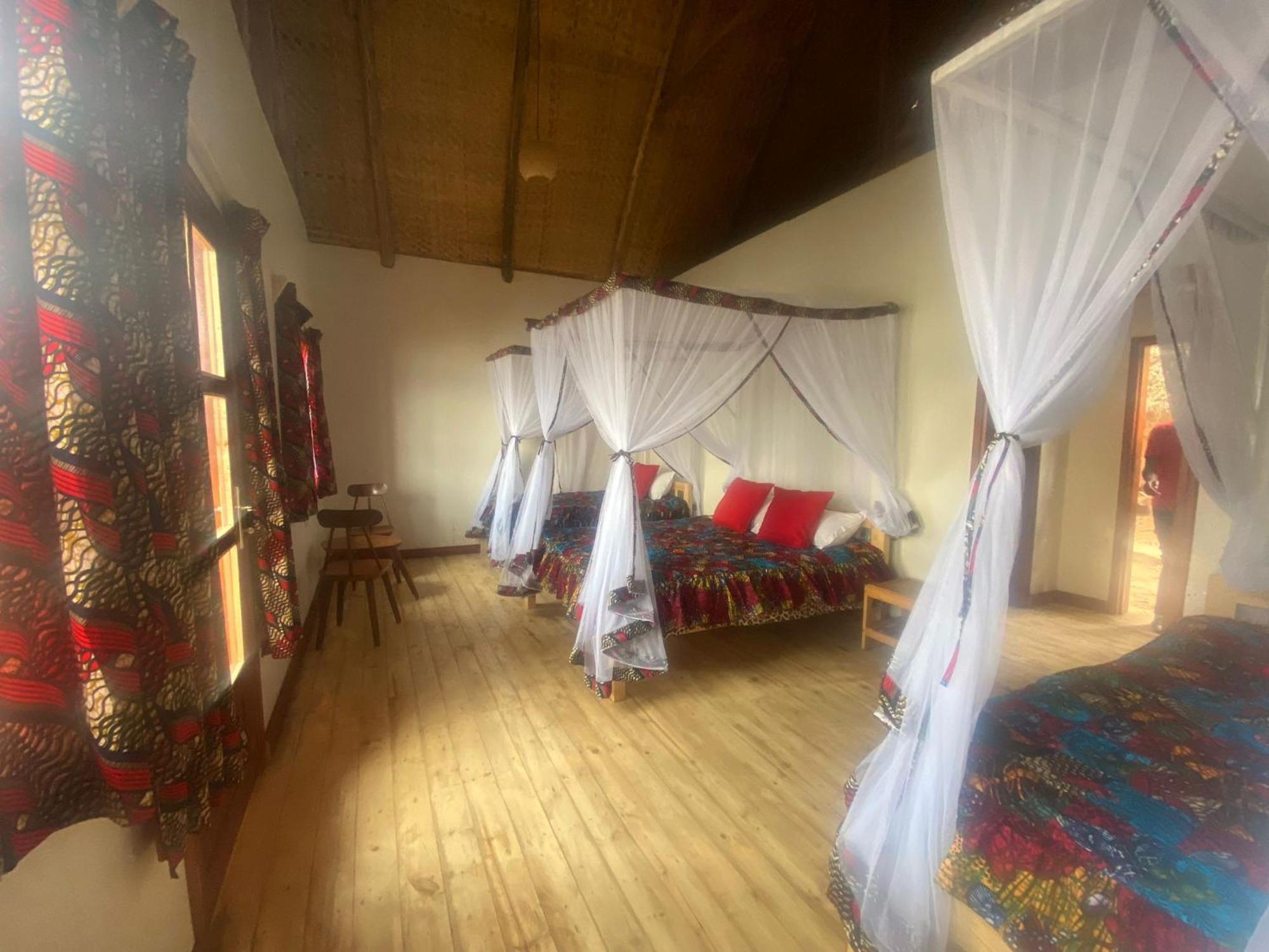 Itambira Island, Seeds Of Hope Kabale Exteriör bild