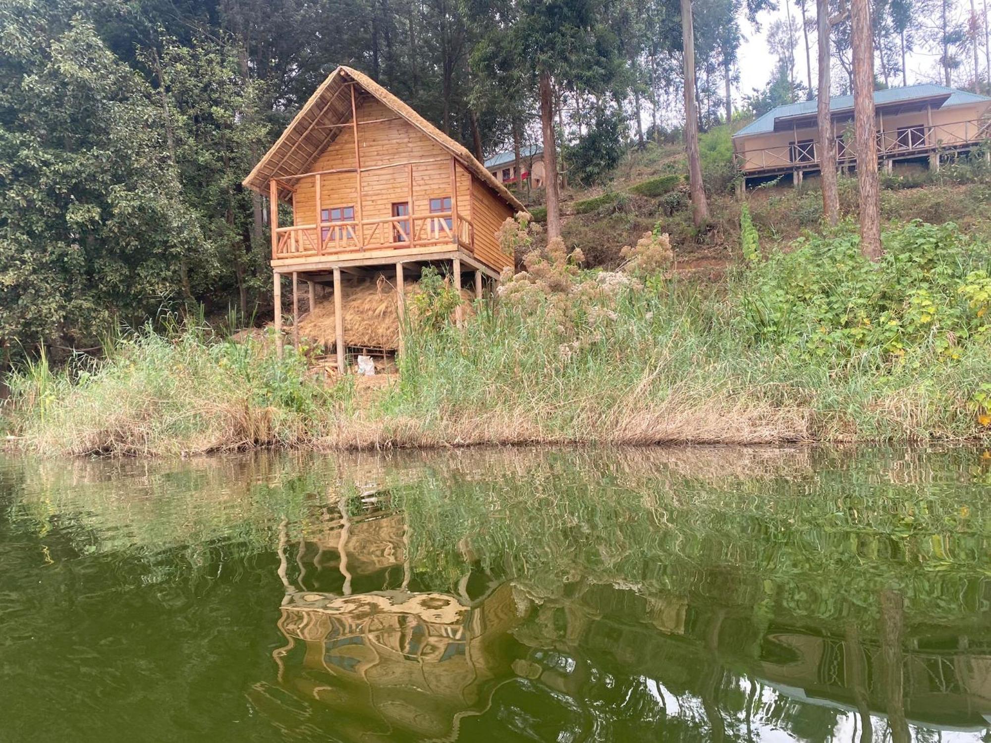 Itambira Island, Seeds Of Hope Kabale Exteriör bild
