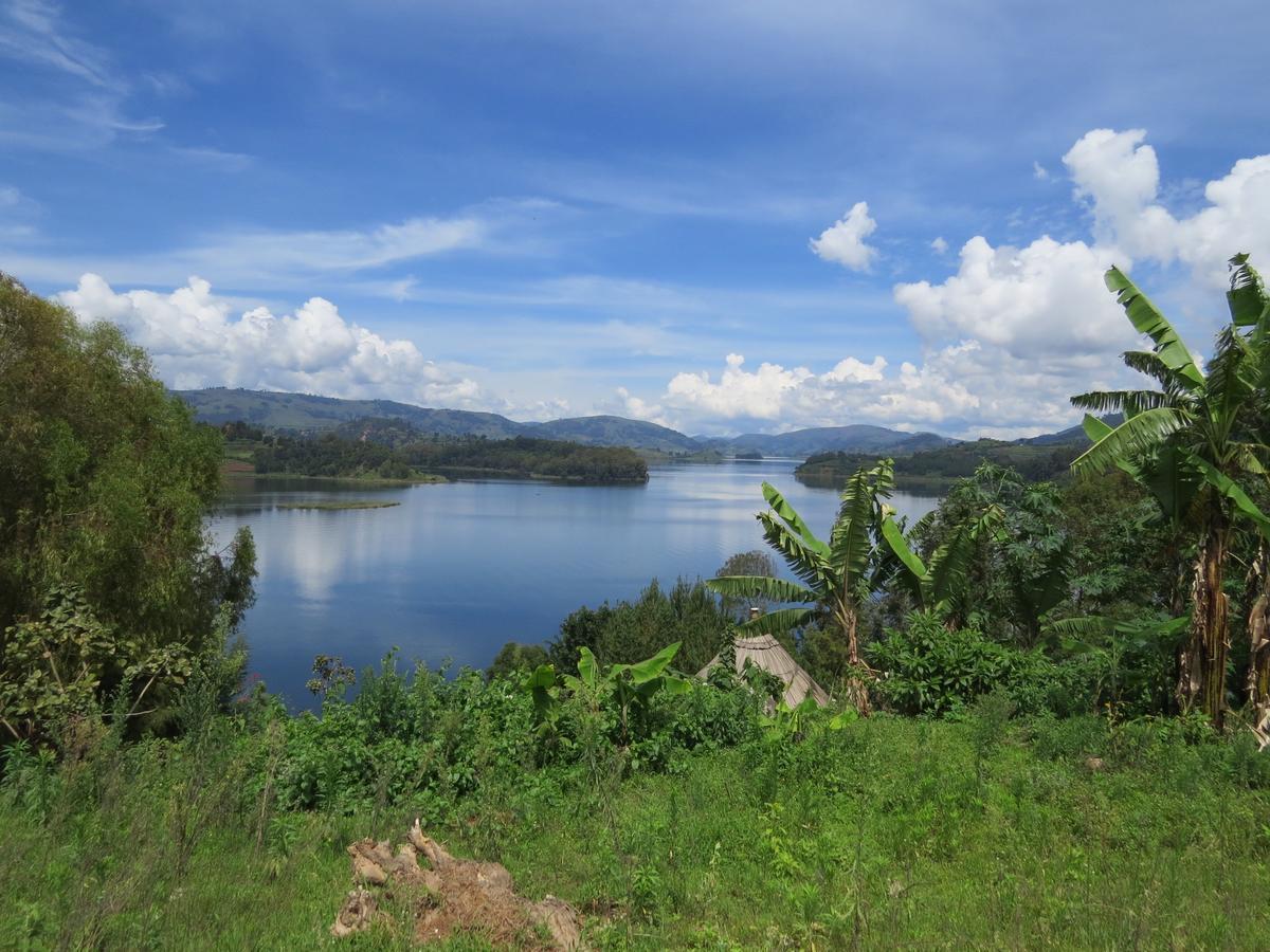 Itambira Island, Seeds Of Hope Kabale Exteriör bild